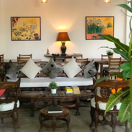 Sayura House Hotel โคลอมโบ ภายนอก รูปภาพ