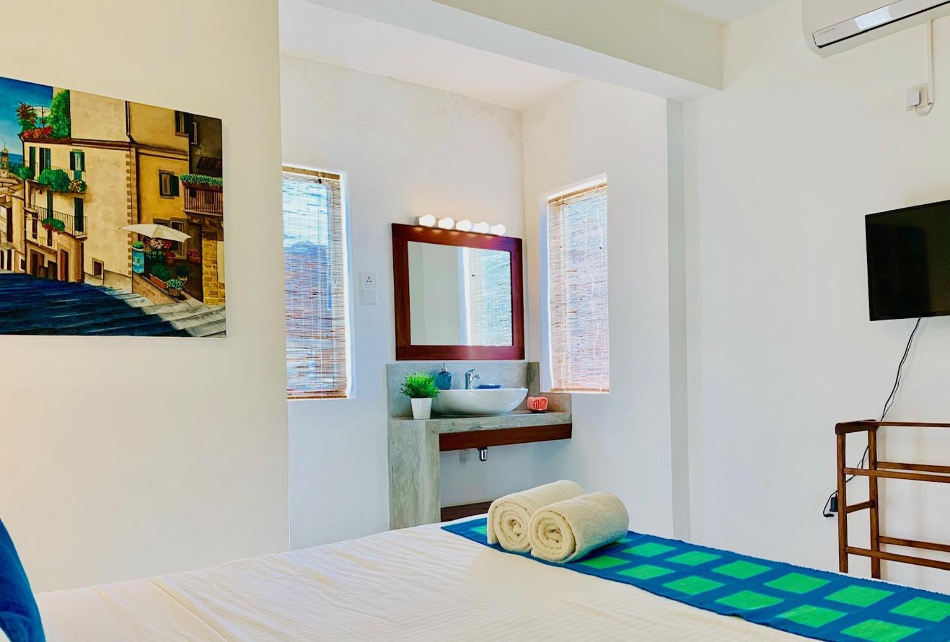 Sayura House Hotel โคลอมโบ ภายนอก รูปภาพ