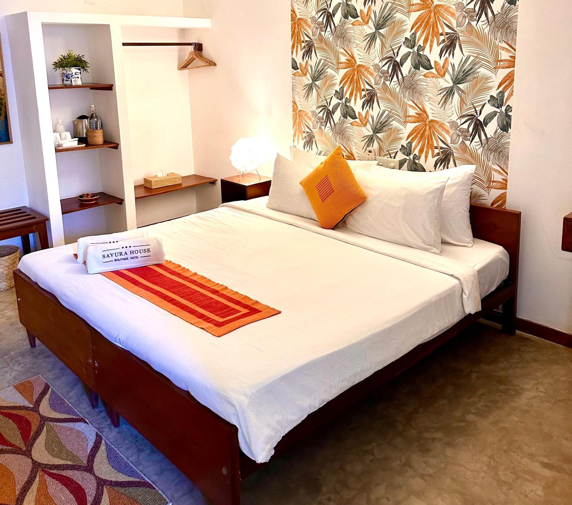 Sayura House Hotel โคลอมโบ ภายนอก รูปภาพ