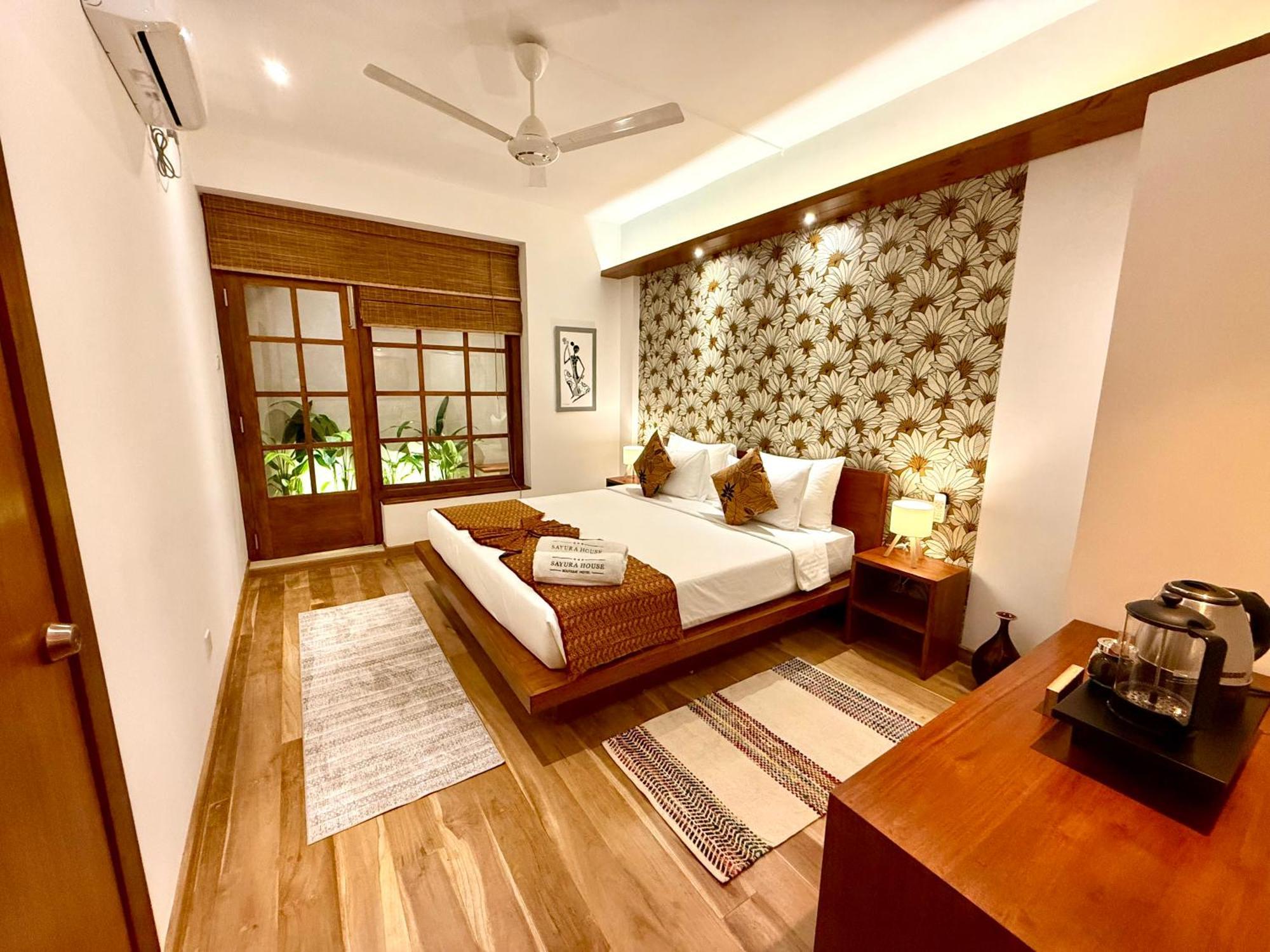 Sayura House Hotel โคลอมโบ ภายนอก รูปภาพ
